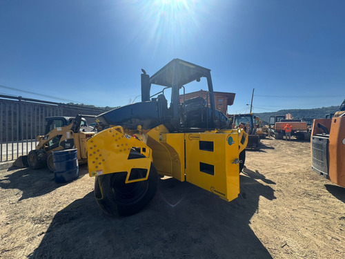 Compactador Rodillo Combinado Bomag Bw174ac Año 2010