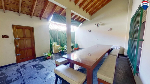 Venta Casa 2 Ambientes Sarandí Excelente Ubicación