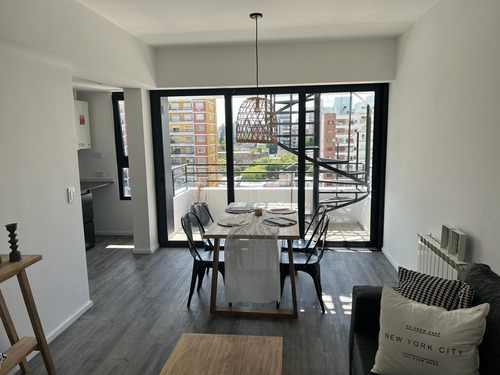 Departamento En Venta - 1 Dormitorio 1 Baño - 85 Mts2 - Terraza Y Parrilla -la Plata