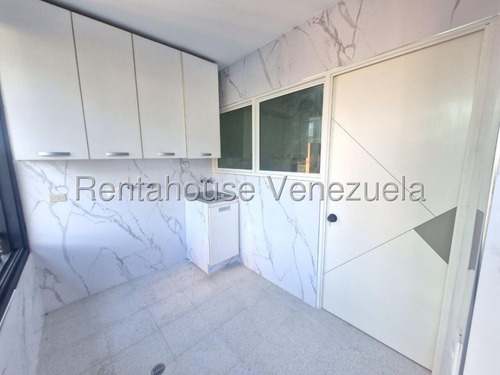 Mb Apartamento (1 Nivel) En Venta En Campo Alegre, Distrito Metropolitano