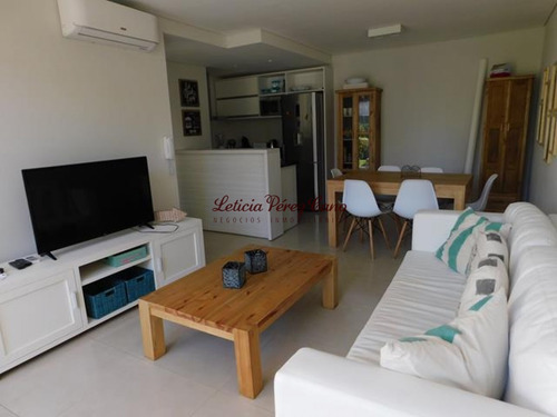 Imagen 4 de 13 de Alquiler Apartamento 2 Dormitorios En La Barra