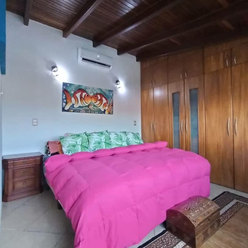 Imagen 7 de 14 de Casas Botes A