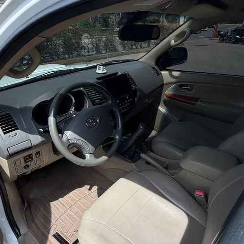 Toyota Fortuner 3.0 Sr5
