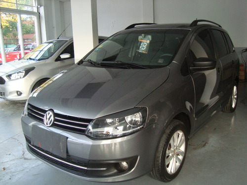 Imagen 2 de 9 de Volkswagen Suran 1.6 Comfortline 101cv