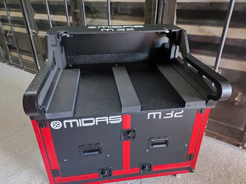 Flight Case Hidraulico Estuche Midas M32live Hardcase