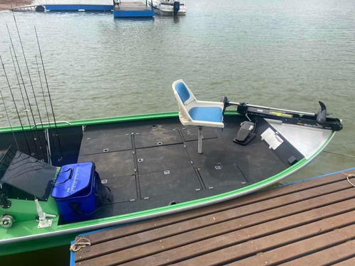 Barco Maresias Wave 5,90 + Mercury 90 Hp Ano 2010 Com 19 Hrs