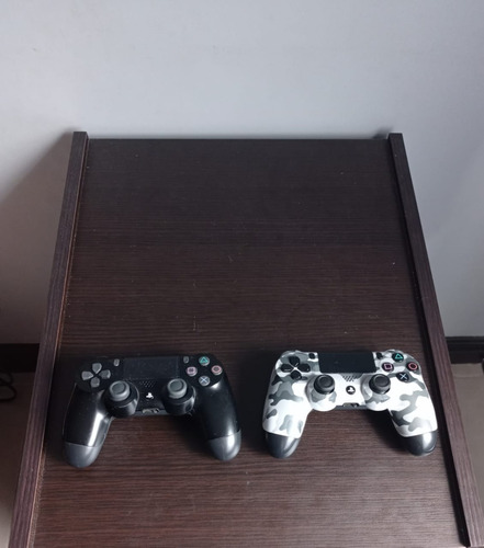 Playstation 4 Slim