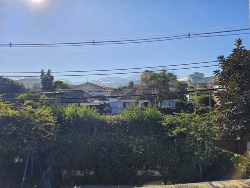 Hermosa, Comoda, Segura Y Bien Ubicada Casa En Las Condes