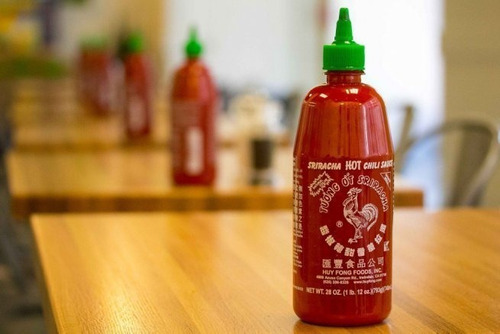 Imagen 2 de 2 de Salsa Sriracha 266 Ml Picante Dulce Exquisita!