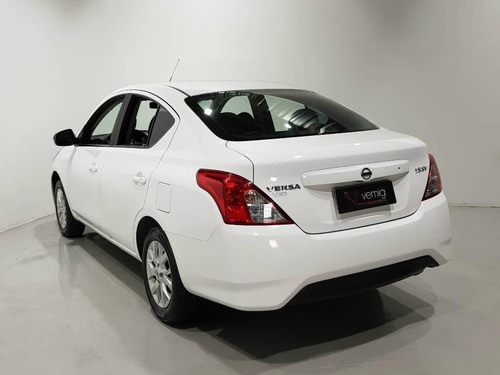 Imagem 6 de 15 de Nissan Versa Sv 1.6 Cvt Xtronic Flex