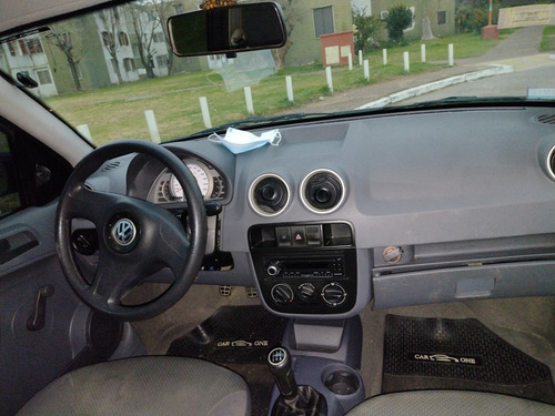 Imagen 5 de 7 de Volkswagen Gol 1.6 I Power 601 2008