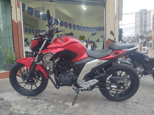 Yamaha Fazer 250