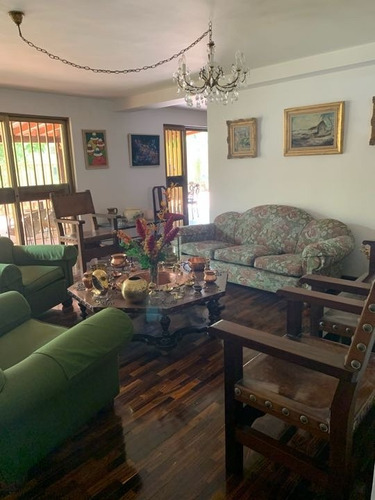 Imagen 3 de 15 de Se Vende Pb 330m2 3h+s/3b+s/2p La Lagunita 0512
