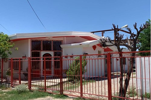 Casa En Venta, Oportunidad De Negocio, Muy Cerca De Aeropuerto Torreón