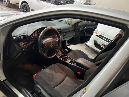 Mercedes-Benz Clase C 2.0 C200 Kompressor Classic