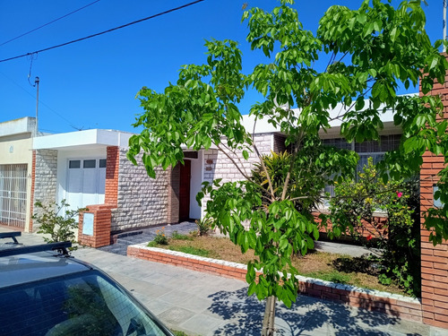 Vendo Hermosa Casa En Barrio Santa Ana - Villa María - Córdoba