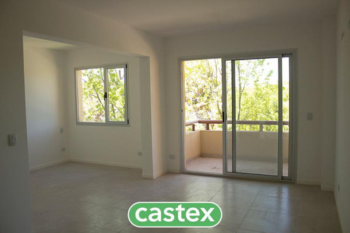 Monoambiente En Venta En Villa Del Lago, Pilar