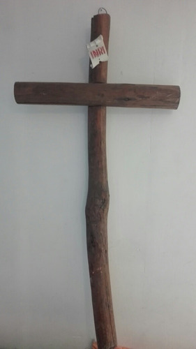 Cruz De Madera.