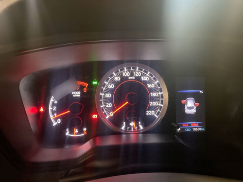 Imagen 19 de 25 de Toyota Corolla Cross 2022