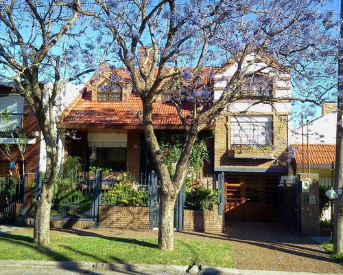 Casa  En Venta Ubicado En Ezpeleta, Quilmes, G.b.a. Zona Sur