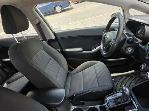 Kia Forte 2.0 Lx At