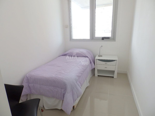 Imagen 15 de 30 de Apartamento 2 Dormitorios 2 Baños En Punta Del Este. Alquiler Anual - Punta Del Este Brava
