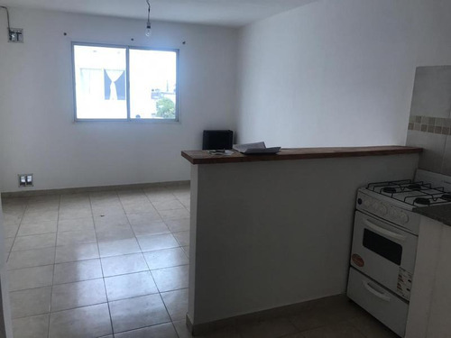 Imagen 6 de 15 de Departamento - La Plata