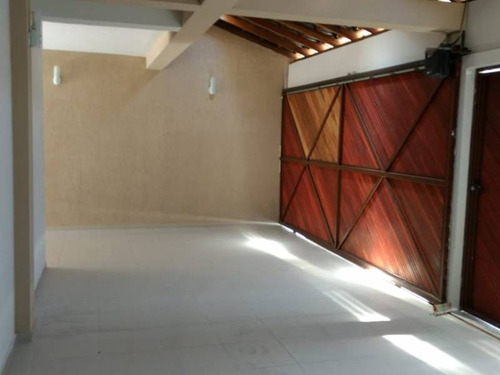Imagem 2 de 17 de Casa No Jardim Danúbio - V0308