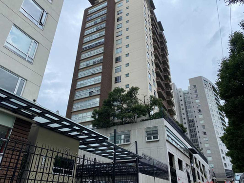 Departamento En Venta En Lomas Verdes