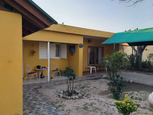 Imagen 1 de 13 de Se Vende Casa En Villa Carlos Paz