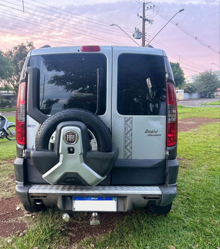 Fiat Doblo 1.8 16v Adventure Xingu Locker Flex 5p