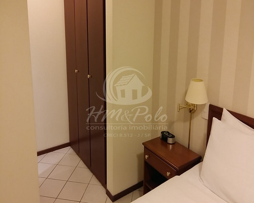 Imagem 7 de 11 de Flat À Venda Em Centro - Fl004373