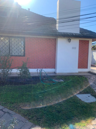 Casa En Venta Monroe, Las Condes, Excelente Ubicación