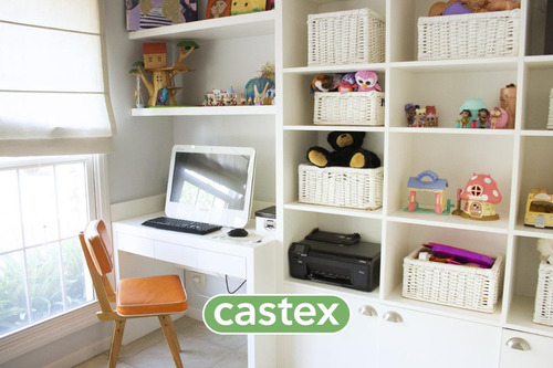Imagen 17 de 30 de Casa De Cinco Ambientes En Venta En La Lomada