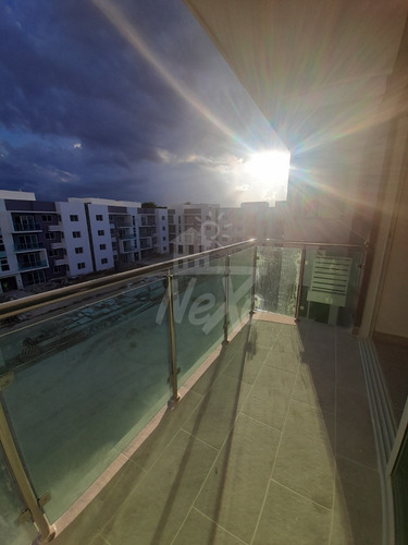 Imagen 3 de 22 de Hjermoso Pent-house En Residencial Con Piscina, Aut. Duarte Santiago (hfa-244)