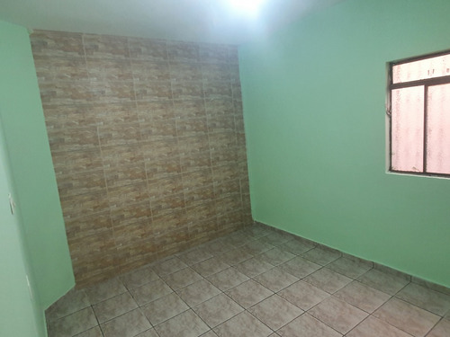 Casa De 3 Quartos Sendo 1 Suíte Na Vila Góis