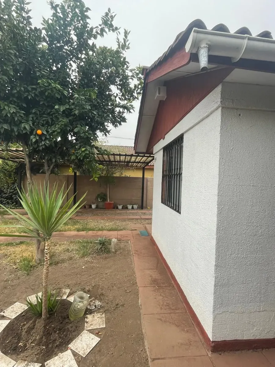 Imagen 1 de 14 de Casa Independiente, Calle Principal