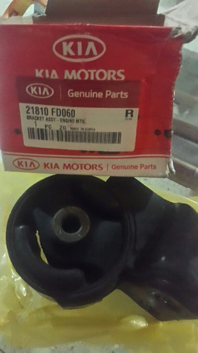 Imagen 1 de 6 de Base Derecha Del Motor Kia Rio Stylus Original