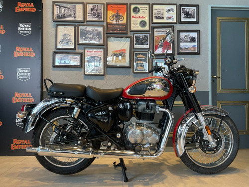 Imagen 4 de 25 de Royal Enfield Classic 350 Chrome Red 0km