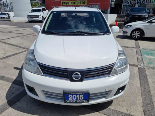 Imagen 3 de 11 de Nissan Tiida 2015 1.8 Advance Sedan Mt