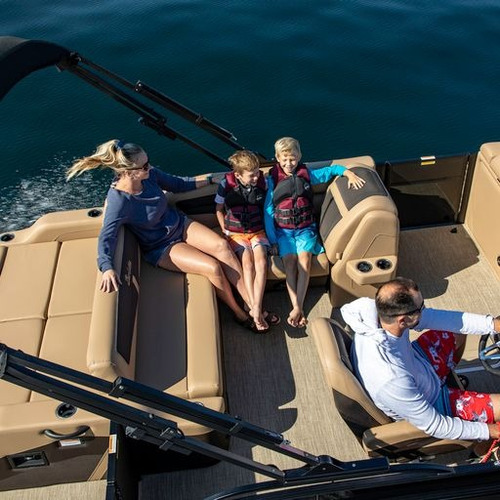 Barletta Pontoons Party Boats 2025's Armalo A Tu Gusto !