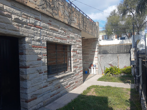 Venta Casa En Haedo Norte A La Venta 4 Ambientes  