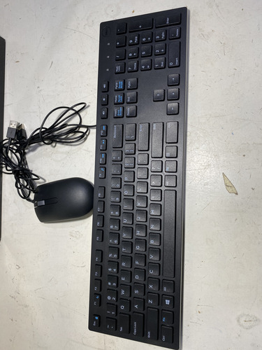 Cpu Lenovo Pentium N3700 500 Gb 4 Gb En Ram Con Wifi (Usado)