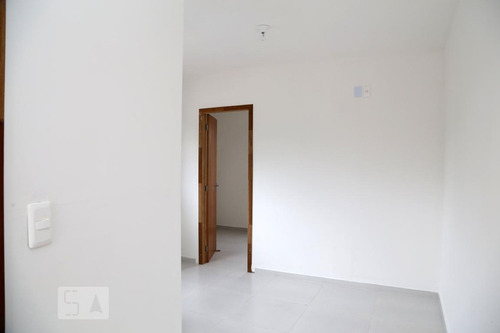 Apartamento Para Aluguel - Vila Santa Luzia, 1 Quarto, 32 - 893265855