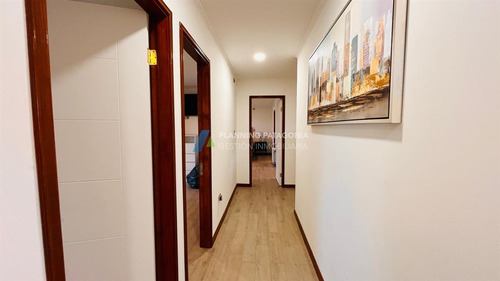 Casa En Venta De 4 Dorm. En Frutillar