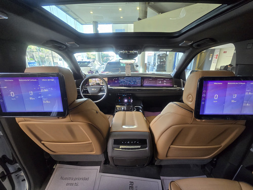 Cadillac Escalade ESV Premium Luxury DEMO