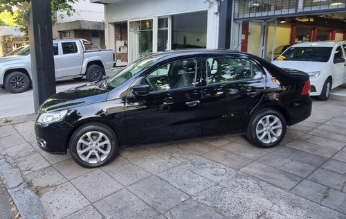 Volkswagen Voyage 1.6 Highline Imotion