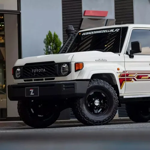 Toyota Lc79 2.8 L At 2024