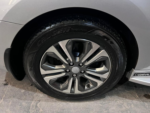 Kia Carnival 2.2 Crdi Ex Premium Avn