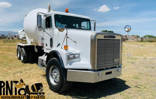 Camión Mezclador Freightliner 2005, Hidrostatico